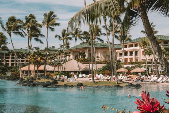 Luxury Beachfront Living: Top Resorts for a High-End Getaway