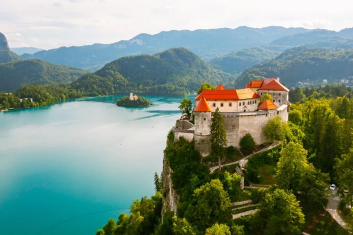 Undiscovered Island Gems: Why Your Next Trip Should Be Off-Grid