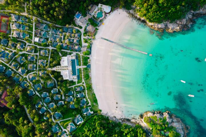 Luxury Beach Resorts: Coastal Zoning Laws 2026