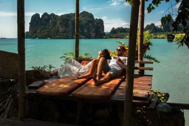 Honeymoon Paradises: Beyond the Standard Destinations